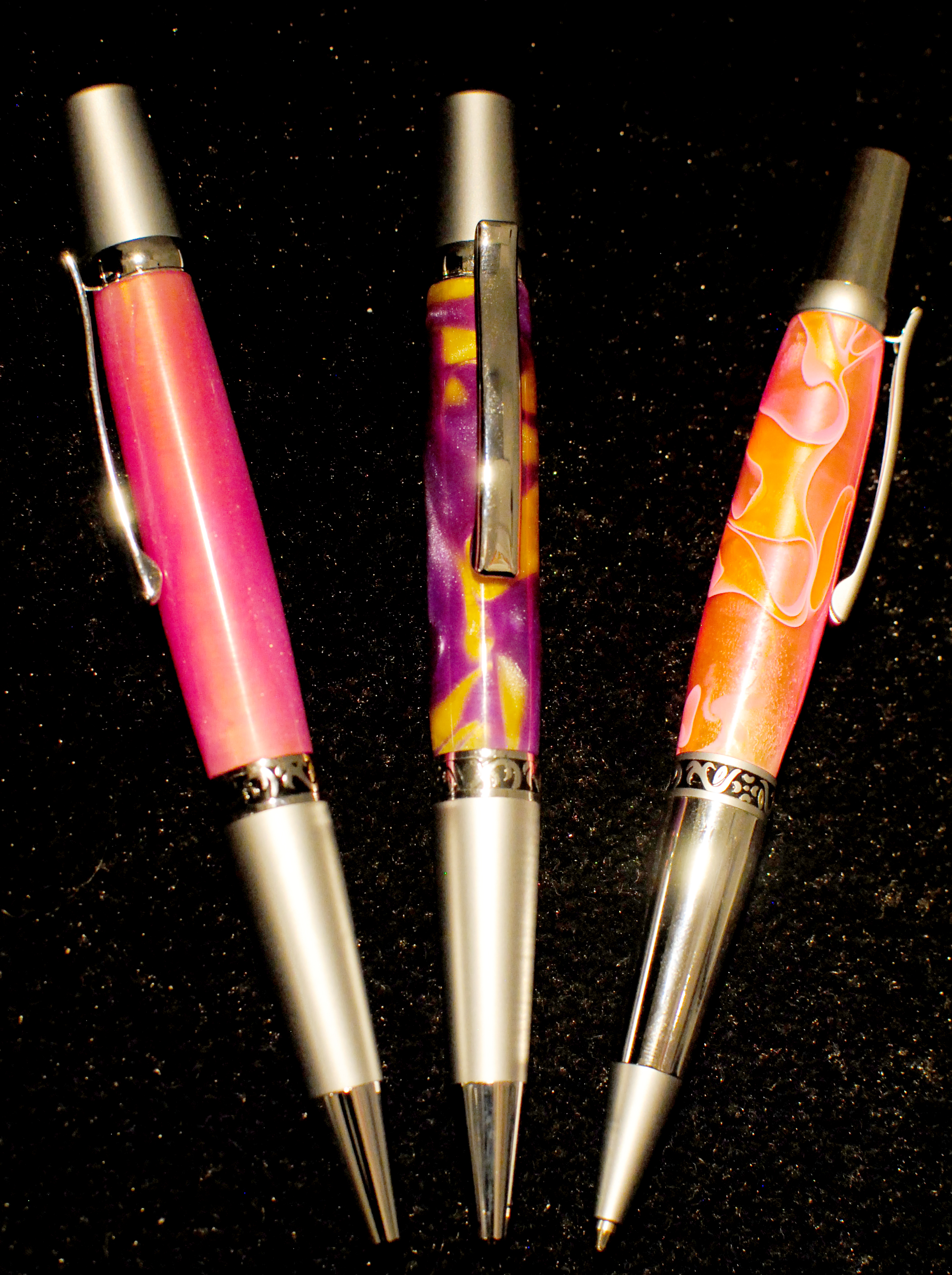 Alex Pearl Allywood Creations Wall Street Pen - Acrylic with Chrome & Satin